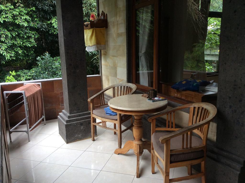 Bembengan Ubud Cottage Exterior foto